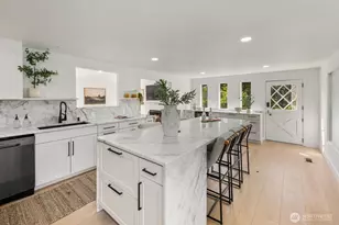 3642 37th Ave W, Seattle, WA 98199 - Photo 12