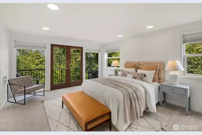 3642 37th Avenue W, Seattle, WA 98199 - Photo 16