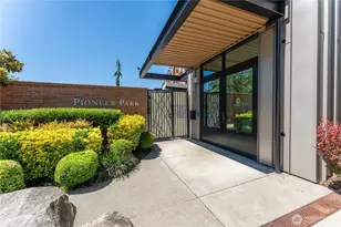 210 W Pioneer, Puyallup, WA 98371 - Photo 24
