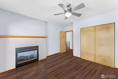 210 W Pioneer #210, Puyallup, WA 98371 - Photo 16
