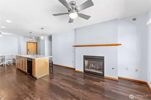 210 W Pioneer, Puyallup, WA 98371 - Photo 10