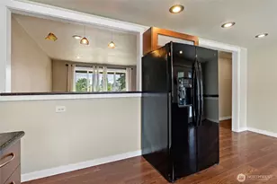 10717 SE 211th St, Kent, WA 98031 - Photo 18