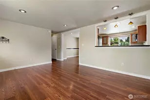 10717 SE 211th St, Kent, WA 98031 - Photo 6