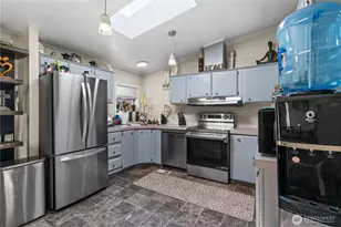 6605 237th Street E, Graham, WA 98338 - Photo 4