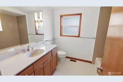 8520 Maple Lane, Edmonds, WA 98026 - Photo 24