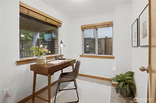 7411 4th Ave NE, Seattle, WA 98115 - Photo 14