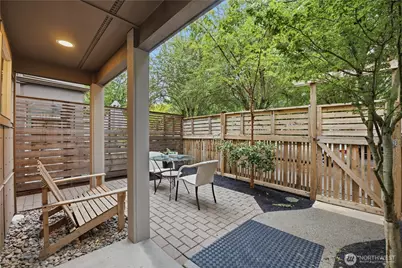 7411 4th Avenue NE #A, Seattle, WA 98115 - Photo 4