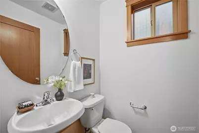 7411 4th Avenue NE #A, Seattle, WA 98115 - Photo 16