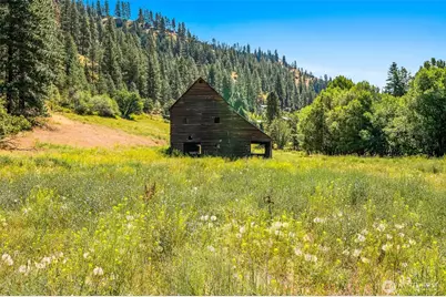 10495 Merry Canyon Road, Leavenworth, WA 98826 - Photo 22