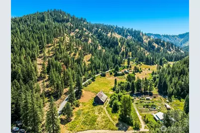 10495 Merry Canyon Road, Leavenworth, WA 98826 - Photo 14
