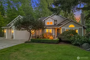 23915 NE 80th St, Redmond, WA 98053 - Photo 2