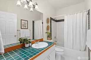 23915 NE 80th St, Redmond, WA 98053 - Photo 30