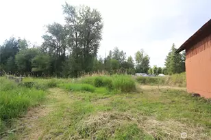 12519 288th St E, Graham, WA 98338 - Photo 16