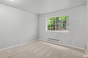 18505 SE Newport Way, Issaquah, WA 98027 - Photo 14