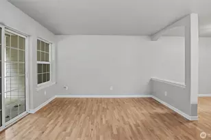 18505 SE Newport Way, Issaquah, WA 98027 - Photo 18