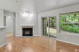 18505 SE Newport Way, Issaquah, WA 98027 - Photo 8