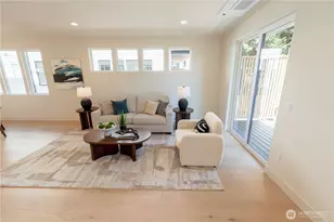 13540 39th Ave NE, Seattle, WA 98125 - Photo 8