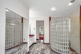 2216 70th Ave SE, Mercer Island, WA 98040 - Photo 16