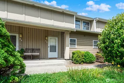18524 52nd Avenue W #A3, Lynnwood, WA 98037 - Photo 2