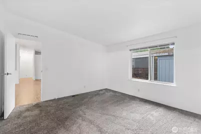11100 4th Avenue W #4, Everett, WA 98204 - Photo 22