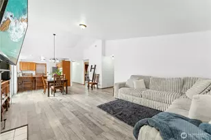 8801 27th Street W, University Place, WA 98466 - Photo 6