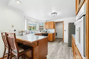 8801 27th Street W, University Place, WA 98466 - Photo 8