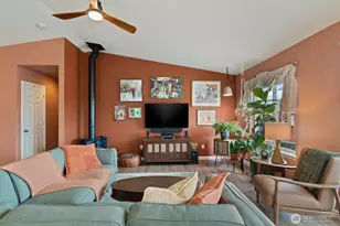 1929 Elhardt St, Camano Island, WA 98282 - Photo 8