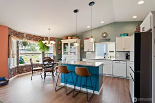 1929 Elhardt St, Camano Island, WA 98282 - Photo 12