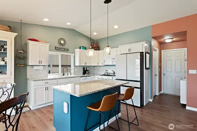 1929 Elhardt Street, Camano Island, WA 98282 - Photo 14
