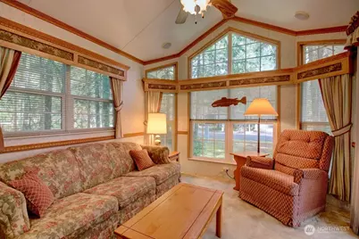 134 Drial Loop, Deming, WA 98244 - Photo 4
