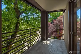 7323 Sand Point Way NE, Seattle, WA 98115 - Photo 12