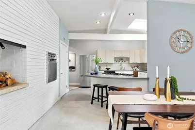 8218 SE 36th Street, Mercer Island, WA 98040 - Photo 12
