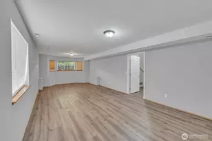 10728 211th Ave Ct E, Bonney Lake, WA 98391 - Photo 32