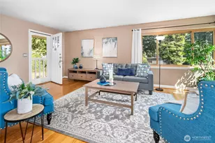1529 NE 94th St, Seattle, WA 98115 - Photo 4