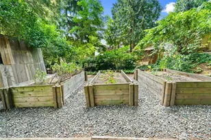1529 NE 94th St, Seattle, WA 98115 - Photo 32