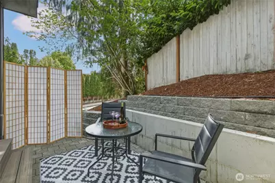 5716 NE 65th Street, Seattle, WA 98115 - Photo 4