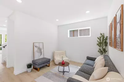 5716 NE 65th Street, Seattle, WA 98115 - Photo 12