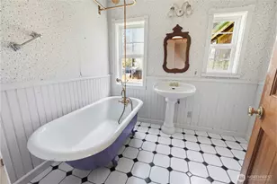 1763 Center Rd, Lopez Island, WA 98261 - Photo 14