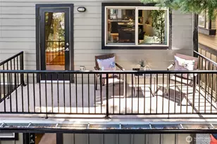 9615 Roosevelt Way NE, Seattle, WA 98115 - Photo 32
