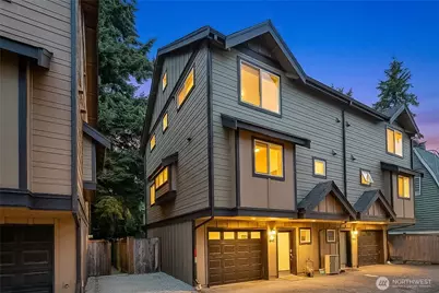 9615 Roosevelt Way NE #A, Seattle, WA 98115 - Photo 1