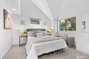 9615 Roosevelt Way NE, Seattle, WA 98115 - Photo 14