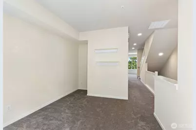 93 Sky Ridge Road NW #505, Issaquah, WA 98027 - Photo 12