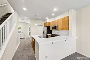 93 Sky Ridge Rd NW, Issaquah, WA 98027 - Photo 14
