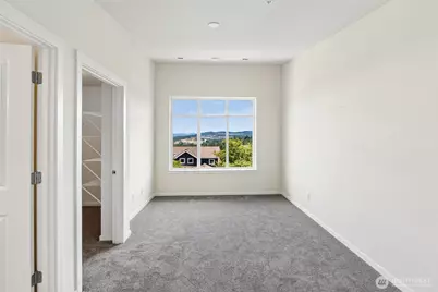 93 Sky Ridge Road NW #505, Issaquah, WA 98027 - Photo 24