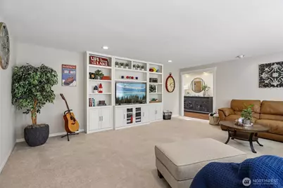 18846 SE 42nd Street, Issaquah, WA 98027 - Photo 14
