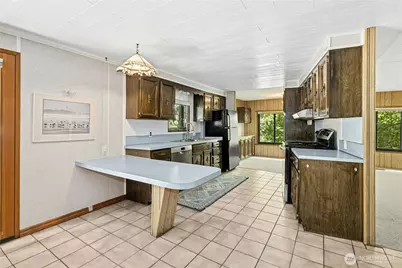 19301 Viking Avenue NW, Poulsbo, WA 98370 - Photo 16