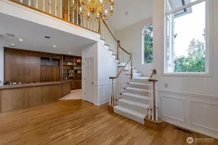 9701 SE 5th St, Bellevue, WA 98004 - Photo 6