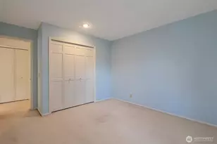 9701 SE 5th St, Bellevue, WA 98004 - Photo 22