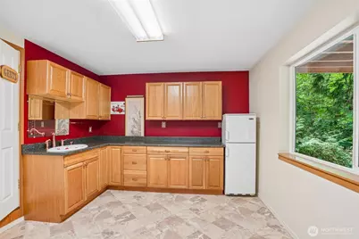 720 Ostrander Rd, Kelso, WA 98626 - Photo 32