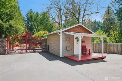 720 Ostrander Rd, Kelso, WA 98626 - Photo 6